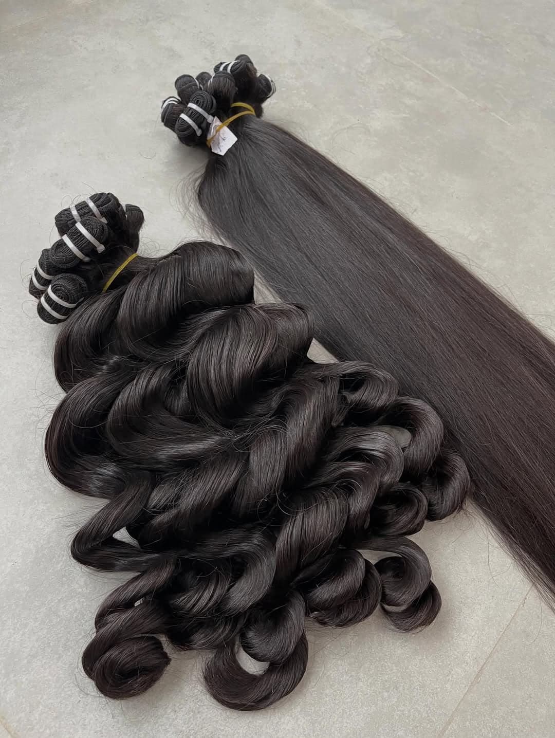 Mèches body wave et mèche lisse